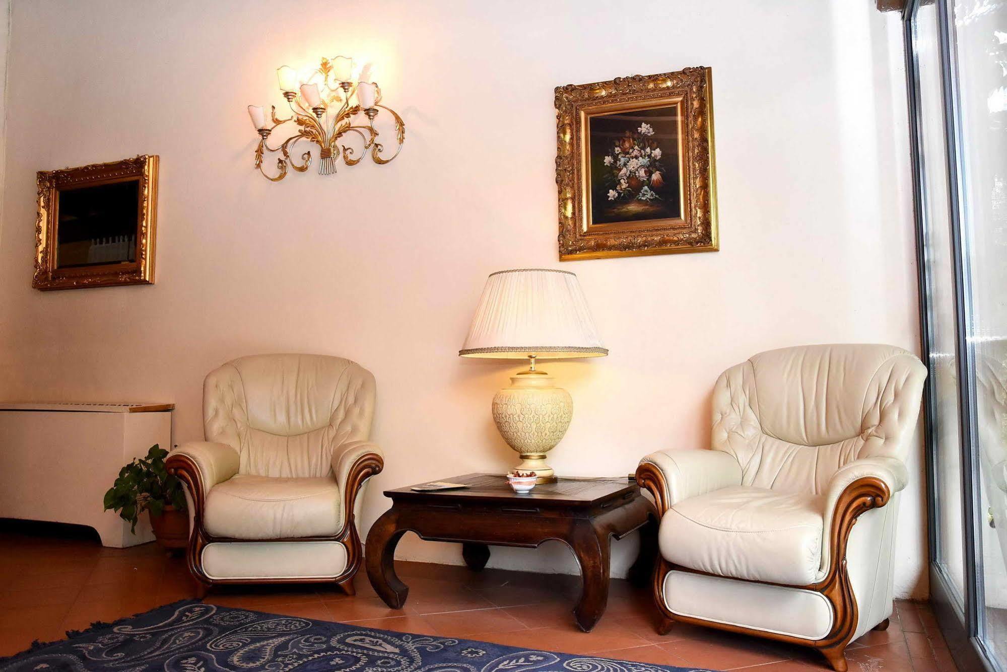 Albergo Dimora Storica Antica Hostelleria Crema Exteriér fotografie